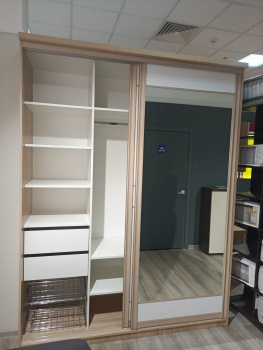 Шкаф-купе 2-х дверный распродажа МЦ 'Интерио' Сонома+Бшд