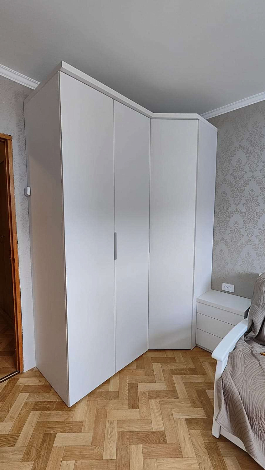 Шкаф Угловой